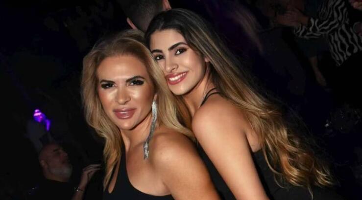 Κάρλα Καλαϊτζιάν Χρήστου: Matchy matchy εμφάνιση με την κόρη της Κασσάνδρα