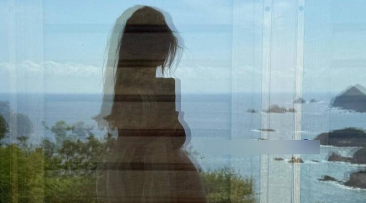 Baby boom για Ελληνίδα ηθοποιό: Έγκυος στο πρώτο της μωράκι