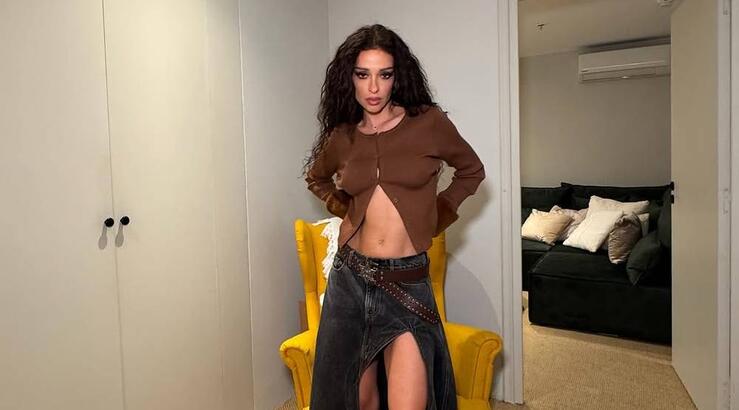 Ελένη Φουρέιρα: Το σπάνιο βίντεο με τις κούκλες αδερφές της 