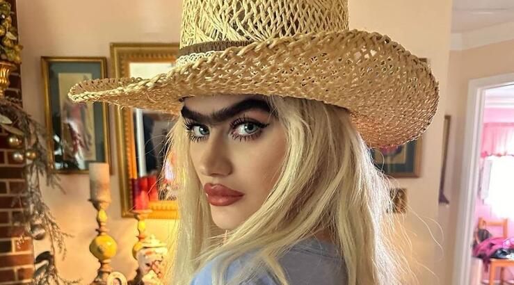 Σοφία Χατζηπαντελή: Έκλεισε τα 27 και ποζάρει ημίγυμνη στο instagram [εικόνα]