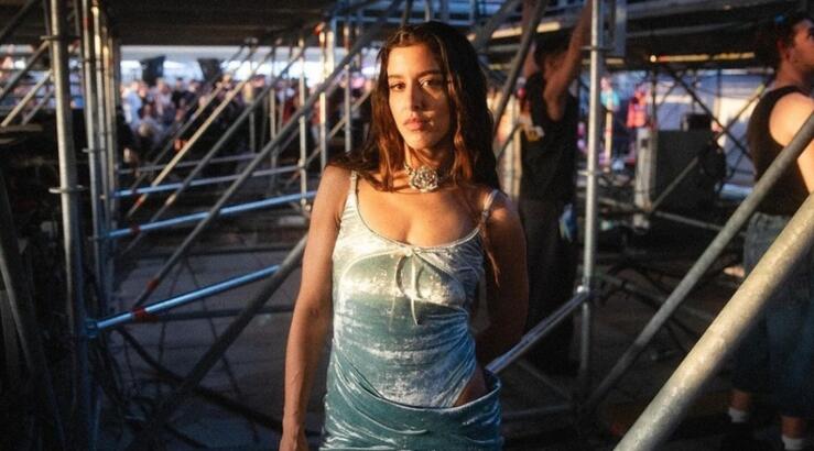 Μαρίνα Σάττι: Η συγκίνηση και το περιστατικό με τον πατέρα της που θυμήθηκε on stage σε συναυλία της [βίντεο]