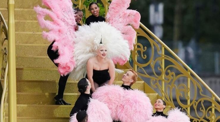 Η Lady Gaga άνοιξε την τελετή έναρξης των Ολυμπιακών Αγώνων 2024 με μια μοναδική εμφάνιση [βίντεο]