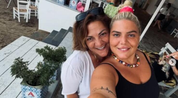 Βίκυ Σταυροπούλου: Η πρώτη αναφορά on camera στον γάμο της κόρης της, Δανάης [βίντεο[