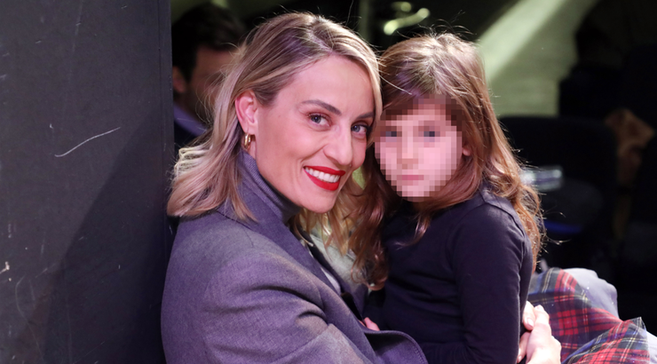 Ελεονώρα Μελέτη: Έκλαιγε με λυγμούς μπροστά στην κόρη της και εκείνη την πήρε αγκαλιά [βίντεο]