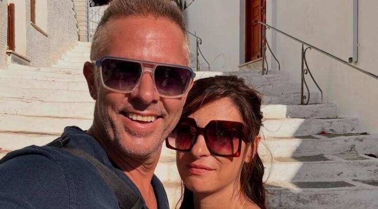 Έμιλυ Κολιανδρή: "Τα παιδιά μας ζορίζονται όταν μας σταματάνε στο δρόμο με τον Χρήστο για φωτογραφία"