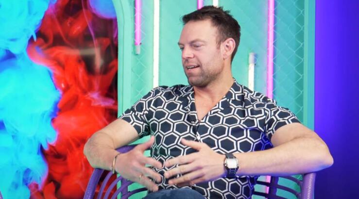 Στέφανος Κασσελάκης: Εξομολογήθηκε πώς μίλησε στους γονείς του για τη σεξουαλική του ταυτότητα [βίντεο] 