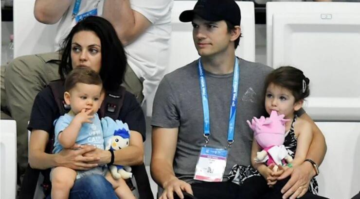 Ashton Kutcher - Mila Kunis: Αποκάλυψαν πως δεν κάνουν συχνά μπάνιο τα παιδιά τους