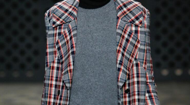 Ros Georgiou: Η Ελληνίδα top model άλλαξε τα μαλλιά της και έκανε θραύση στις πασαρέλες της Νέας Υόρκης 