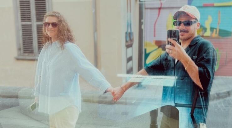 O Βασίλης Χαραλάμπους σχολιάζει πώς αντιμετώπιζε η Νίκη Δραγούμη τις ερωτικές σκηνές που είχε [βίντεο]