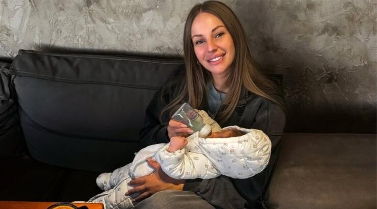 Ανδρομάχη για το φύλο του μωρού της: «Ήθελα κορίτσι. Δεν μπορούσα να με φανταστώ με αγόρι» [βίντεο]