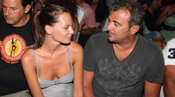 Υβόννη Μπόσνιακ: "Θαυμάζω τον Αντώνη. Είναι ο άγγελός μου"