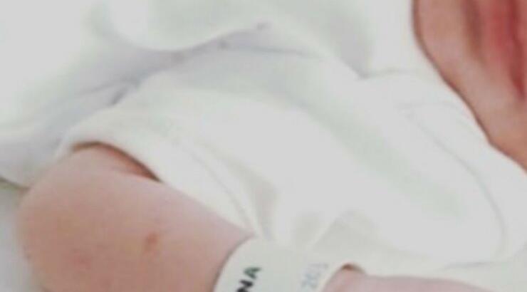 Επώνυμη Κύπρια έφερε στον κόσμο το πρώτο της μωράκι! 