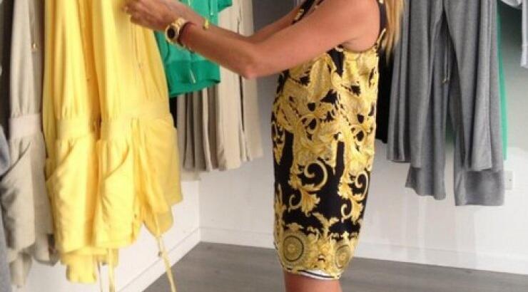 Έλσα Αναστασιάδη: Τι έκανε στο ατελιέ Κύπριας σχεδιάστριας;