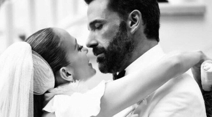 Ben Affleck: Το συγκινητικό στιγμιότυπο με τον γιο της JLo να ξαπλώνει στον ώμο του