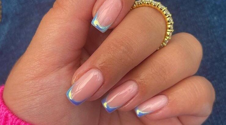 11+1 προτάσεις για να υιοθετήσεις μια μοντέρνα εκδοχή του french manicure