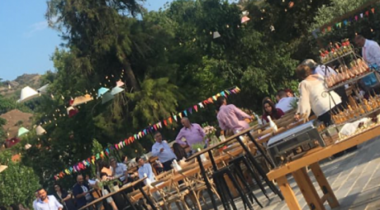 Bachelorette και bachelor parties για επώνυμους Κύπριους μετά το γάμο τους!