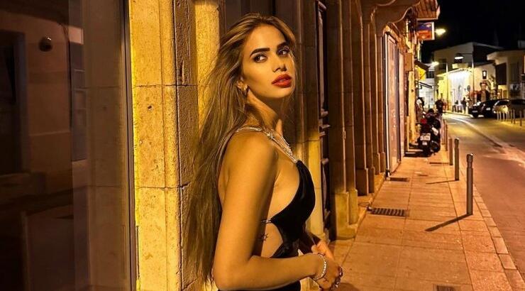 Η Μαρία Κορτζιά με το απόλυτο festive beauty look που θα θες να αντιγράψεις