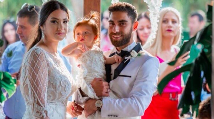 Νικόλας Εγγλέζου–Οδύσσεια Τσελεπή: Έγιναν γονείς για δεύτερη φορά! Η εικόνα με το νεογέννητο στο μαιευτήριο 