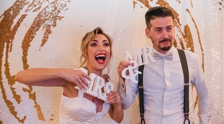 Κρίστυ Παπαδοπούλου - Μιχάλης Μπούσιας: Το story για την 4η επέτειο γάμου τους [εικόνα]