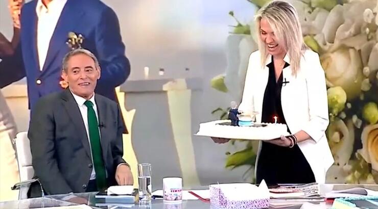 Ιορδάνης Χασαπόπουλος: Συγκινημένος με τη γενέθλια έκπληξη της συζύγου [βίντεο]