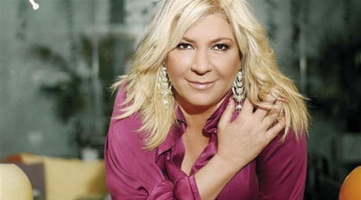 Η Δήμητρα Παπανδρέου χρωστά 2 εκατ. ευρώ και κατηγορεί τη Μαργαρίτα