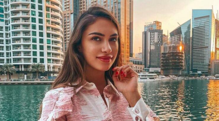 Άννα Πρέλεβιτς: Είναι ξανά ερωτευμένη με τον κούκλο αδερφό Ελληνίδας παρουσιάστριας