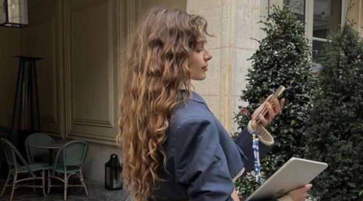 3 συμβουλές για να βελτιώσεις τη μυρωδιά των μαλλιών σου