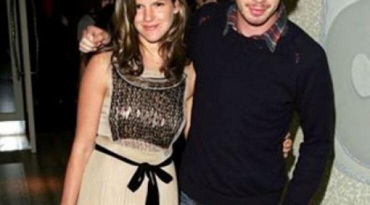 O star μπαμπάς έχει περιουσία $300 εκατομμύρια αλλά τα παιδιά του δεν θα πάρουν ούτε ένα!