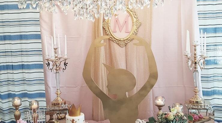 Επώνυμη Κύπρια βάφτισε την κορούλα της