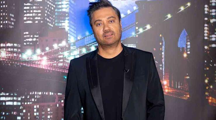 Γιώργος Θεοφάνους: «Δεν φανταζόμουν ότι ξεκινώντας από τη Λάρνακα, θα συνεργαζόμουν με 87 τραγουδιστές» [βίντεο]