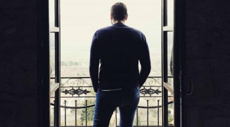 Παντρεύετα γοητευτικός επώνυμος Έλληνας