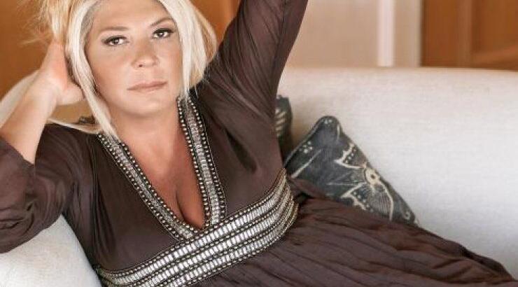  Η Δήμητρα Λιάνη Παπανδρέου μιλά πρώτη φορά για τον χαμό της μητέρας της