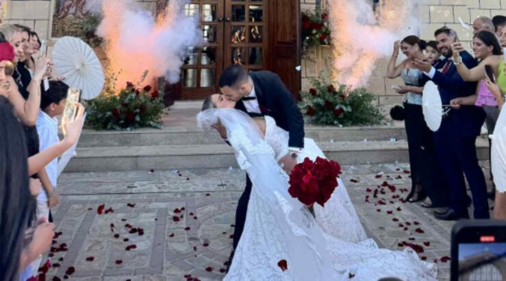 Μαρία Πορφυρίου - Γιώργος Καλλής: Just Married [εικόνες]