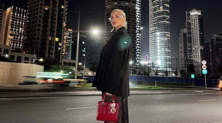 Συγκινημένη η Ιωάννα Τούνη  - "Είχε μνημόσυνο η μαμά μου για τα τρία χρόνια που έφυγε" [βίντεο]