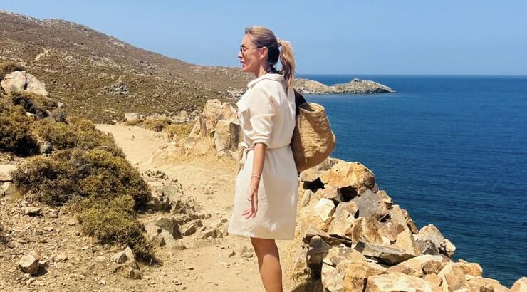 Ελληνίδα παρουσιάστρια: «Ήρθαν μασκαρεμένοι με όπλα στο σπίτι μας για να με σκοτώσουν»