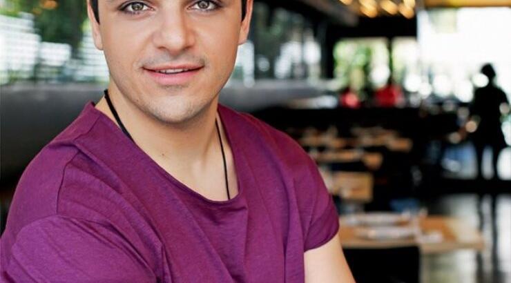 Δεν θα πιστεύετε πόσο χρονών είναι ο Κώστας Δόξας