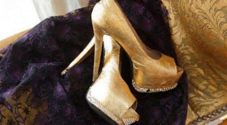 Η Ελληνίδα ηθοποιός έφτιαξε γόβες αξίας 5.000 ευρώ!