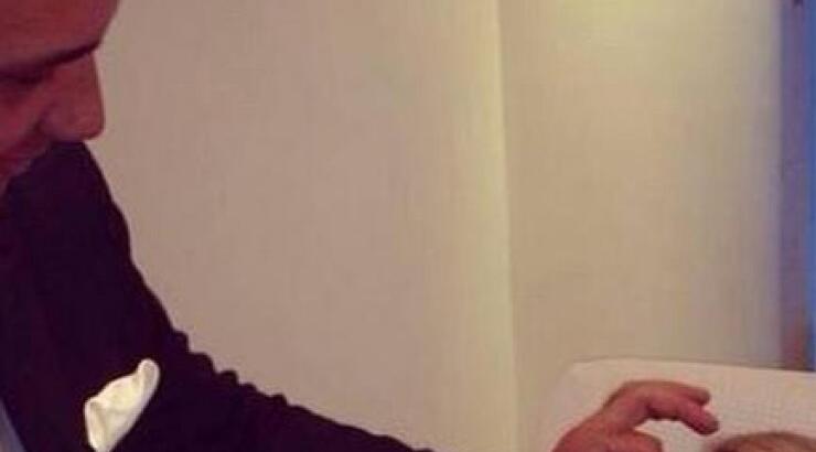 Ακομπλεξάριστη! Η Ελληνίδα παρουσιάστρια κάνει botox και μας το δείχνει!