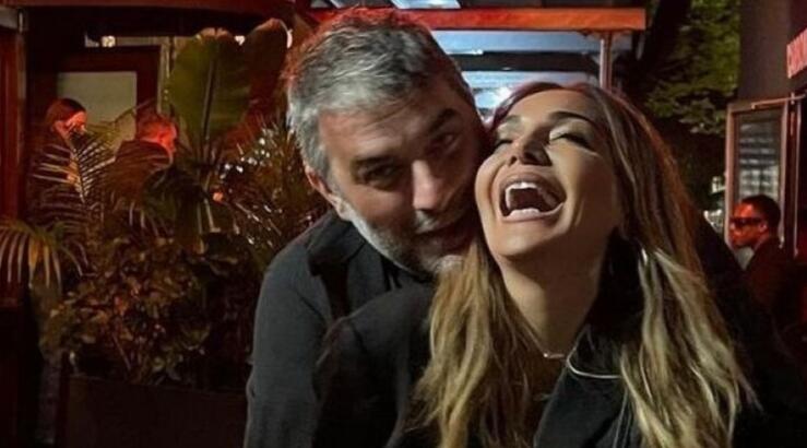 Δέσποινα Βανδή: «Όταν ακούω τη λέξη “έρωτας” μου έρχεται στο μυαλό ο Βασίλης Μπισμπίκης»