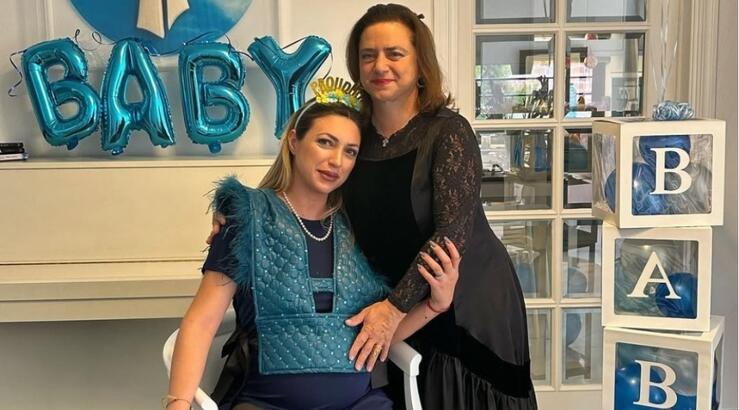 Κρίστυ Παπαδοπούλου: Ο τρόπος που επέλεξε να ευχηθεί στη μητέρα της για τα γενέθλιά της [εικόνες]