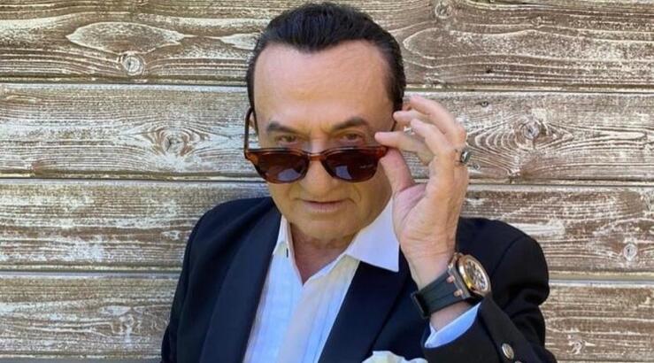 Λευτέρης Πανταζής: "Έχω σχέση με μια γυναίκα 30 ετών - Δεν με έχουν πάρει τα χρόνια, θα κάνω παιδί"