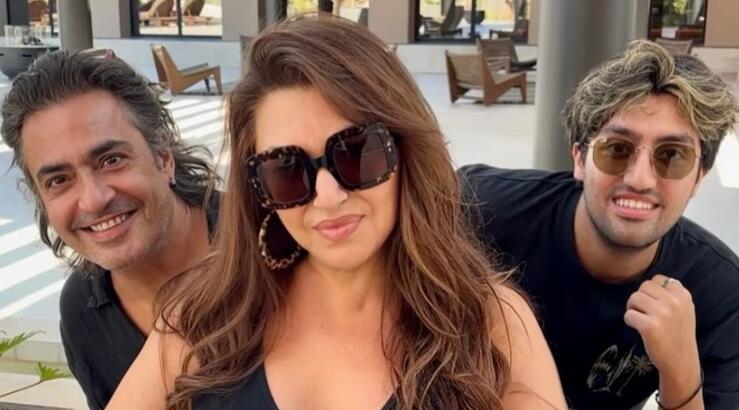 Καίτη Γαρμπή: Έτσι ευχήθηκε στον Διονύση Σχοινά για τα γενέθλιά του από την Κύπρο μαζί με τον γιο τους [βίντεο]