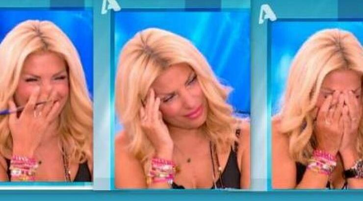  Χαμός στην Ελένη! Δε μπορούσε με τίποτε να πιστέψει αυτά που άκουγε, ίδρωσε και ντράπηκε!