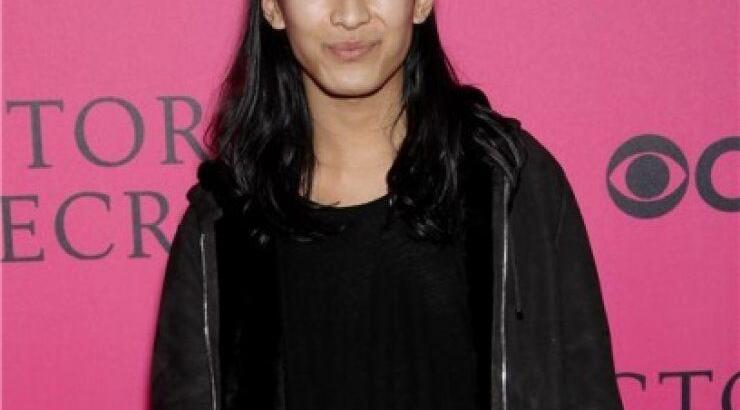 Balenciaga by Alexander Wang: Η πρώτη καμπάνια