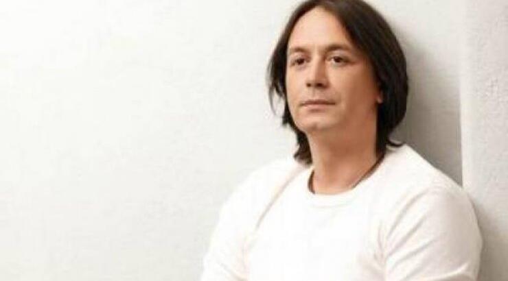 «Δεν δουλεύω σε σχήμα γιατί δεν ξεπέρασα το θάνατο του Μητροπάνου»