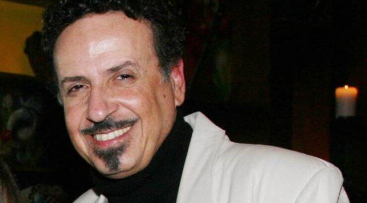 Χάρης Ρώμας: «Ζω έναν μεγάλο έρωτα»