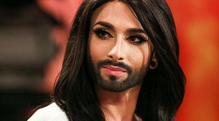Διάσημες με μούσι αλά Conchita!