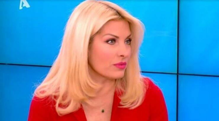 Συνεργάτιδα της Μενεγάκη την αποκάλεσε on air: «Σκύλα! Δοσίλογη!»