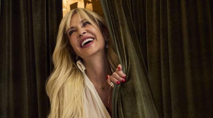 Άννα Βίσση: Απαντάει αν έχει απατήσει ποτέ σύντροφό της [βίντεο]