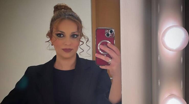 Φανή Σωκράτους: Πρώτη φορά στο θέατρο με την 3χρονη κόρη της [εικόνα]